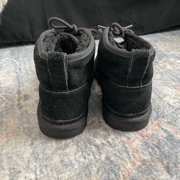 Black Ugg Neumel - Picture 2 of 6